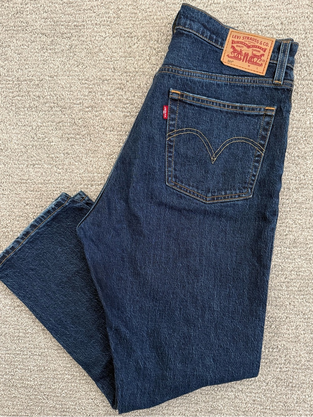 Levi’s Women’s 501 Crop Jeans - Dark Blue - Picture 3 of 8